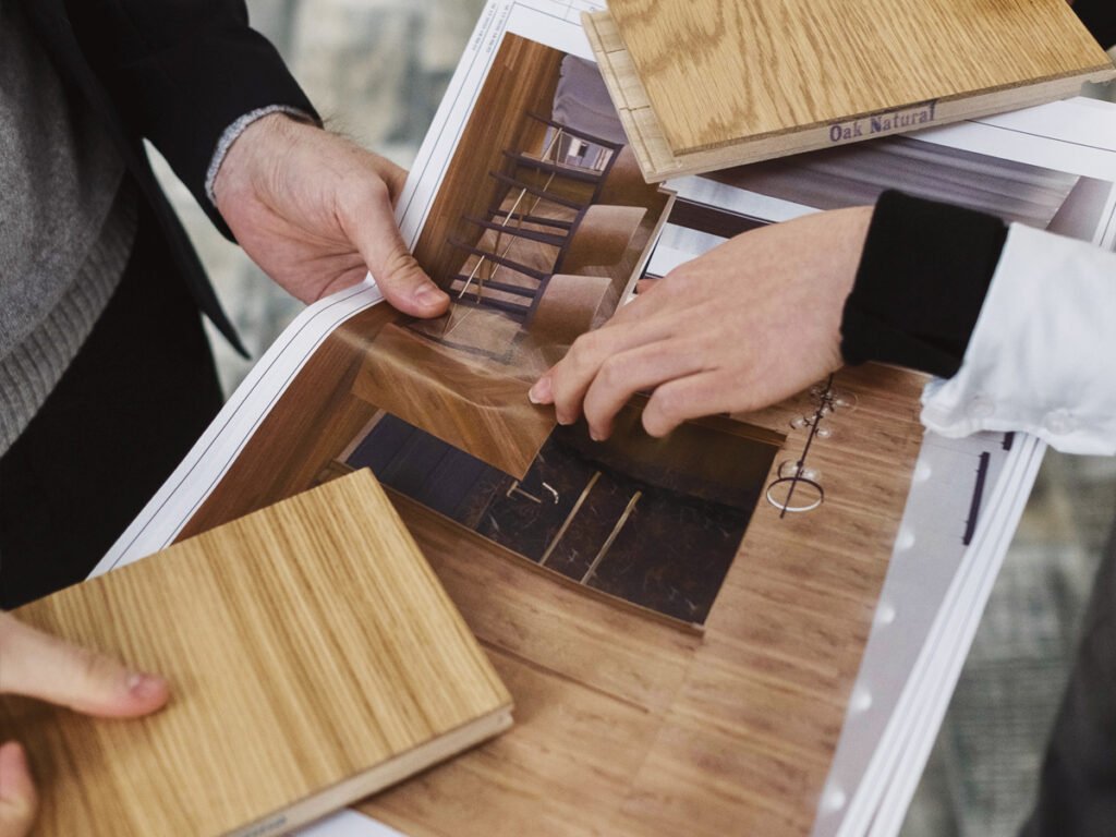 A parceria entre arquitetura e marcenaria. Foto Pexels / Cottonbro Studio