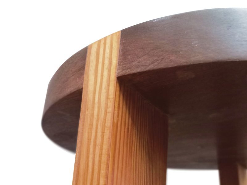 BANQUINHO DETALHE