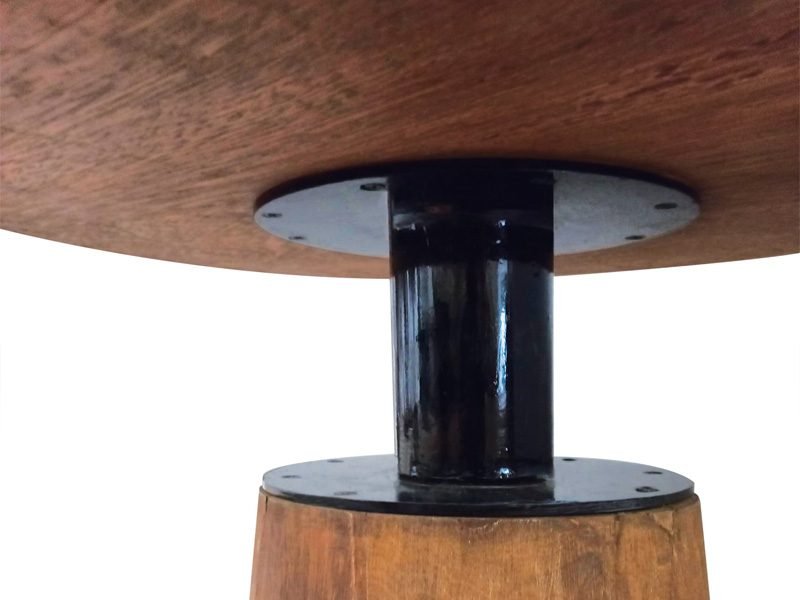 MESA CONE DETALHE